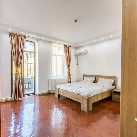 Apartment Faryna Bucharest Exterior photo