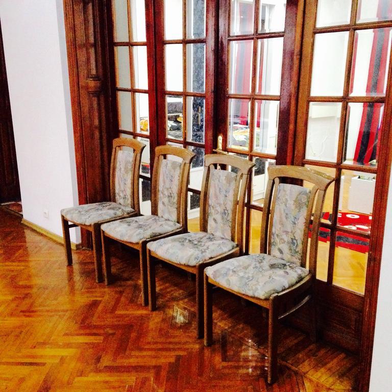 Faryna Apartment *
